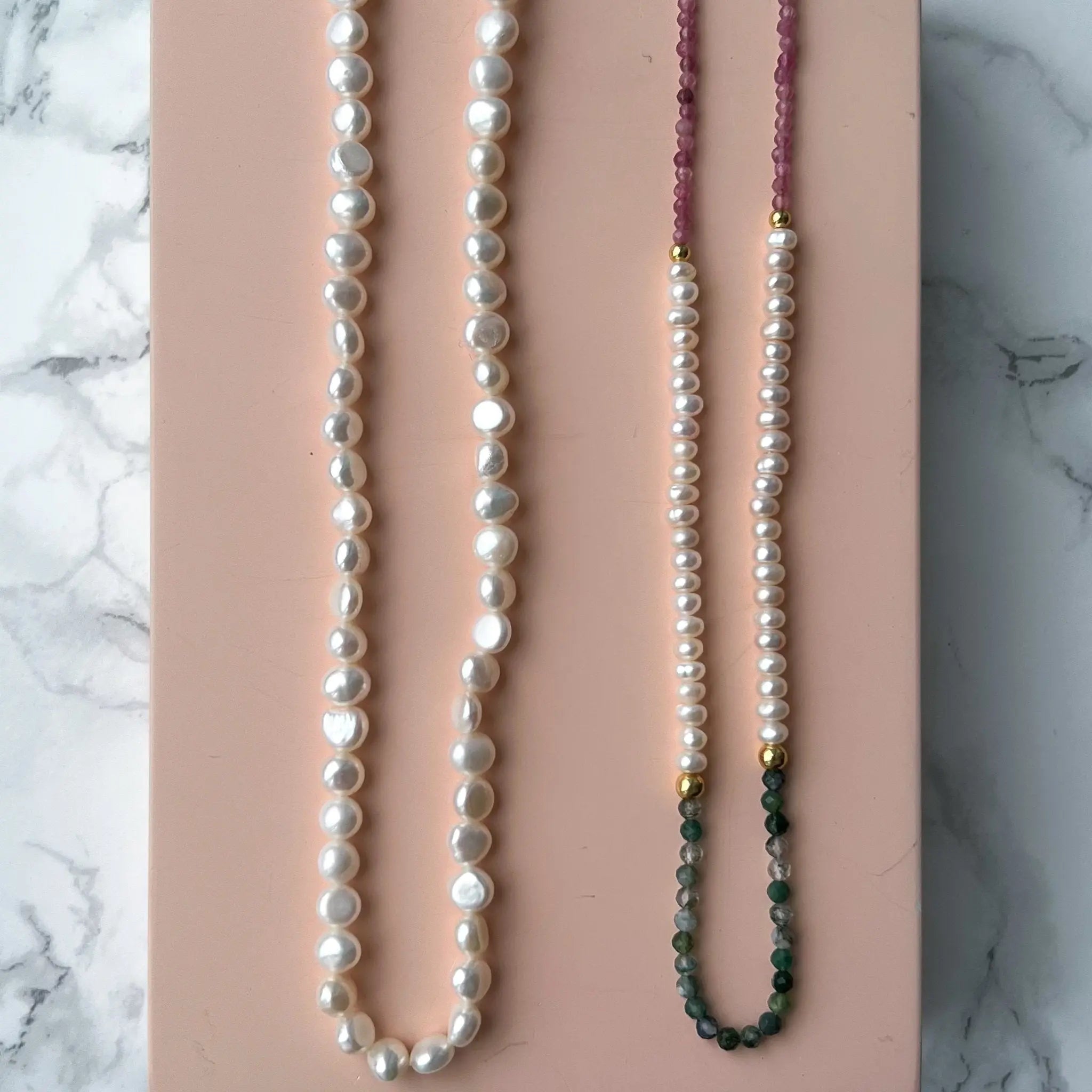 Pearl Basic halskæde - Forgyldt fra Lush Lush Jewelry