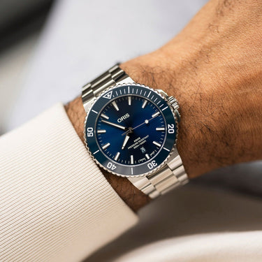 Aquis Date 73377874135MB fra Oris