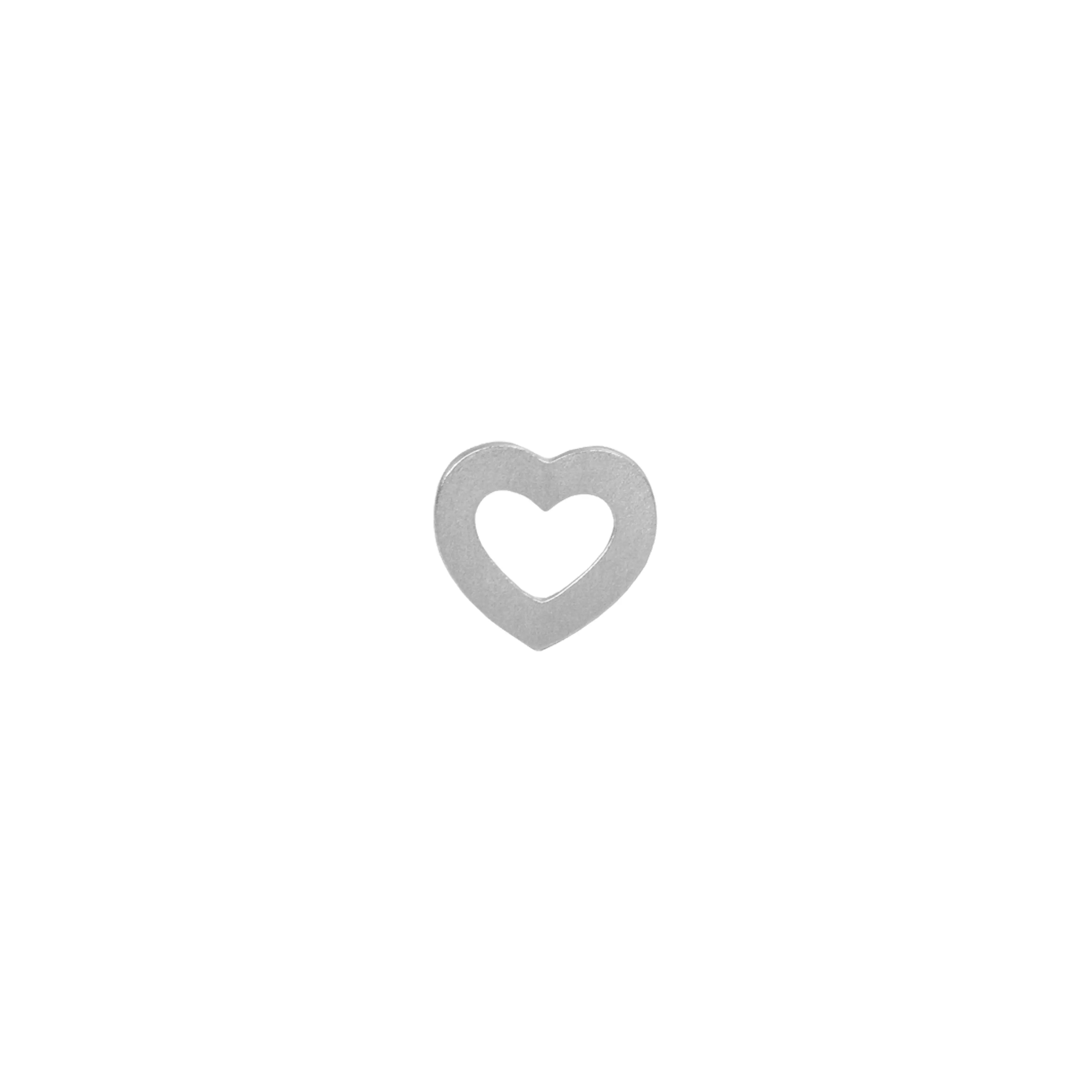 Petit Open Love Heart Ørestik - Sølv fra Stine A Jewelry