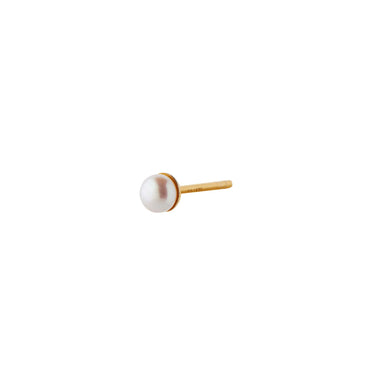 Tres Petite Pearl Ørering - Forgyldt fra Stine A Jewelry