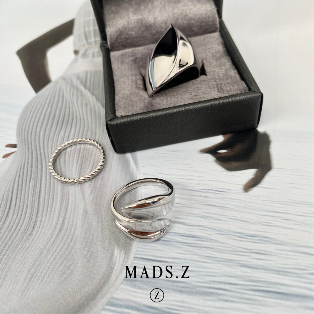 Poetry snoet ring - Sølv fra Mads Z Silver Label