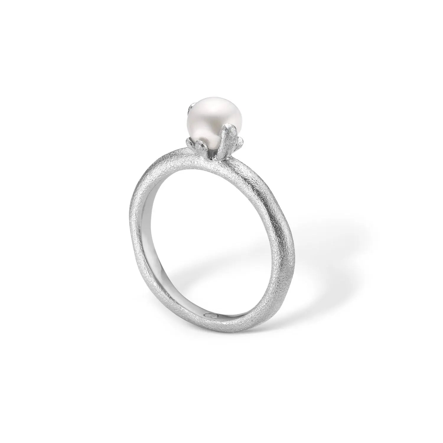 B-sølv ring rhod. hvid perle fra Blossom Of Copenhagen