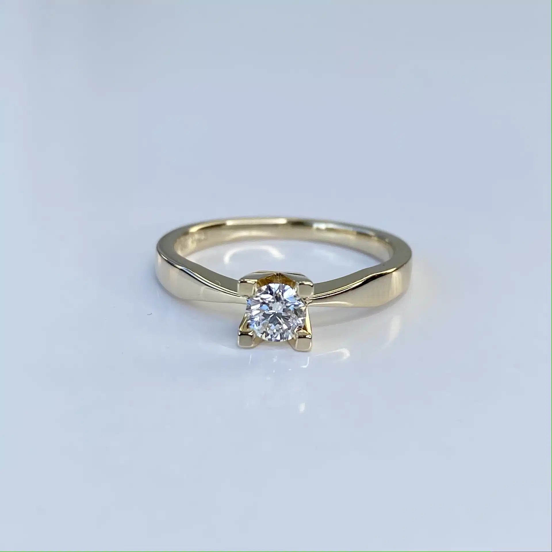 Kleopatra Ring m. 0,35 ct. H-W/SI - 14 kt. Guld fra Scrouples Kleopatra