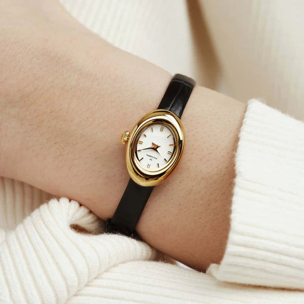 Belle Oval Petite Leather Gold MB1412
