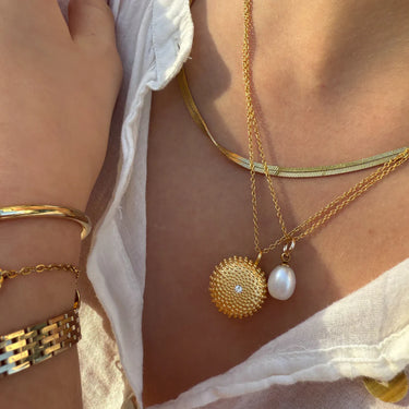 Sea Urchin Charm - Forgyldt Messing