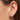 Smiley Ørering - Forgyldt Messing fra LULU Copenhagen