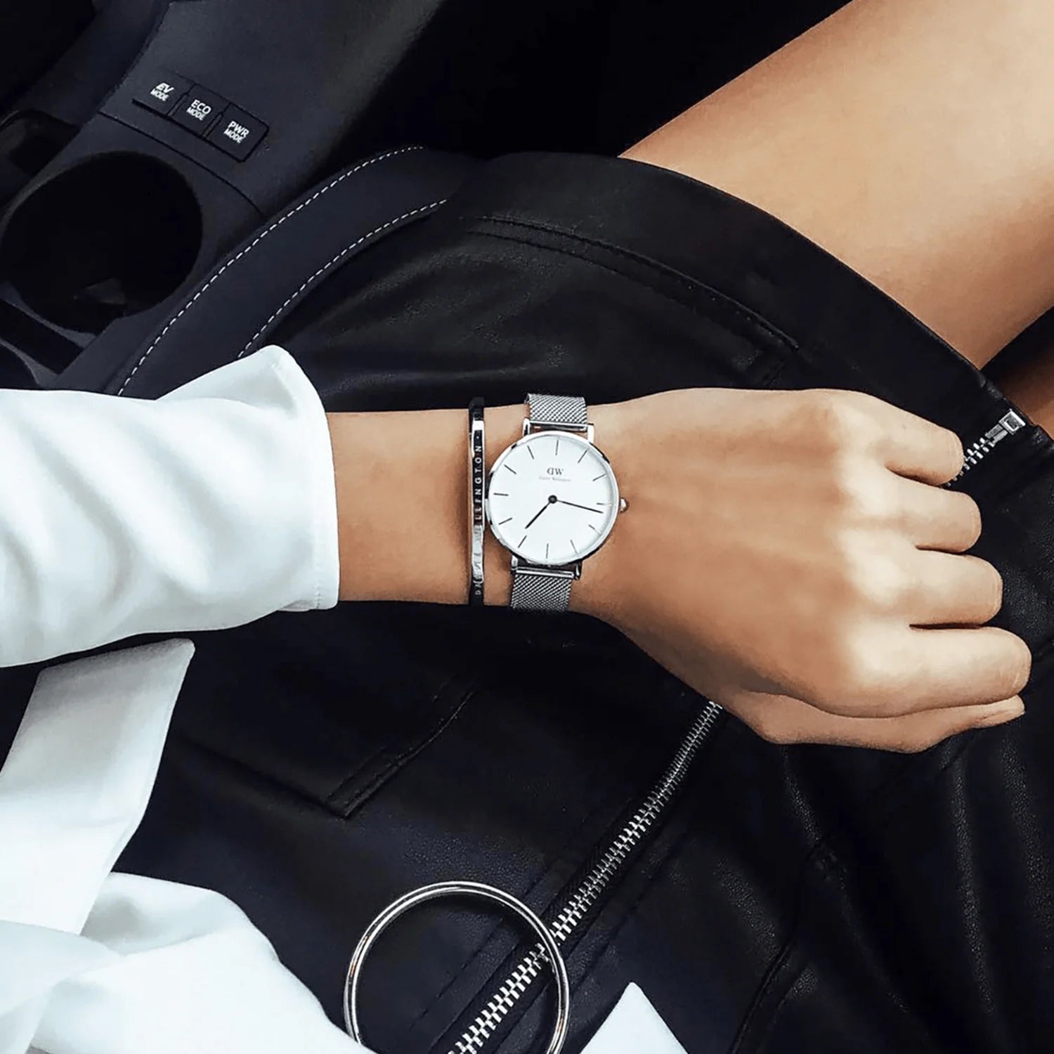 Classic Petite ur - Sølv/Hvid fra Daniel Wellington